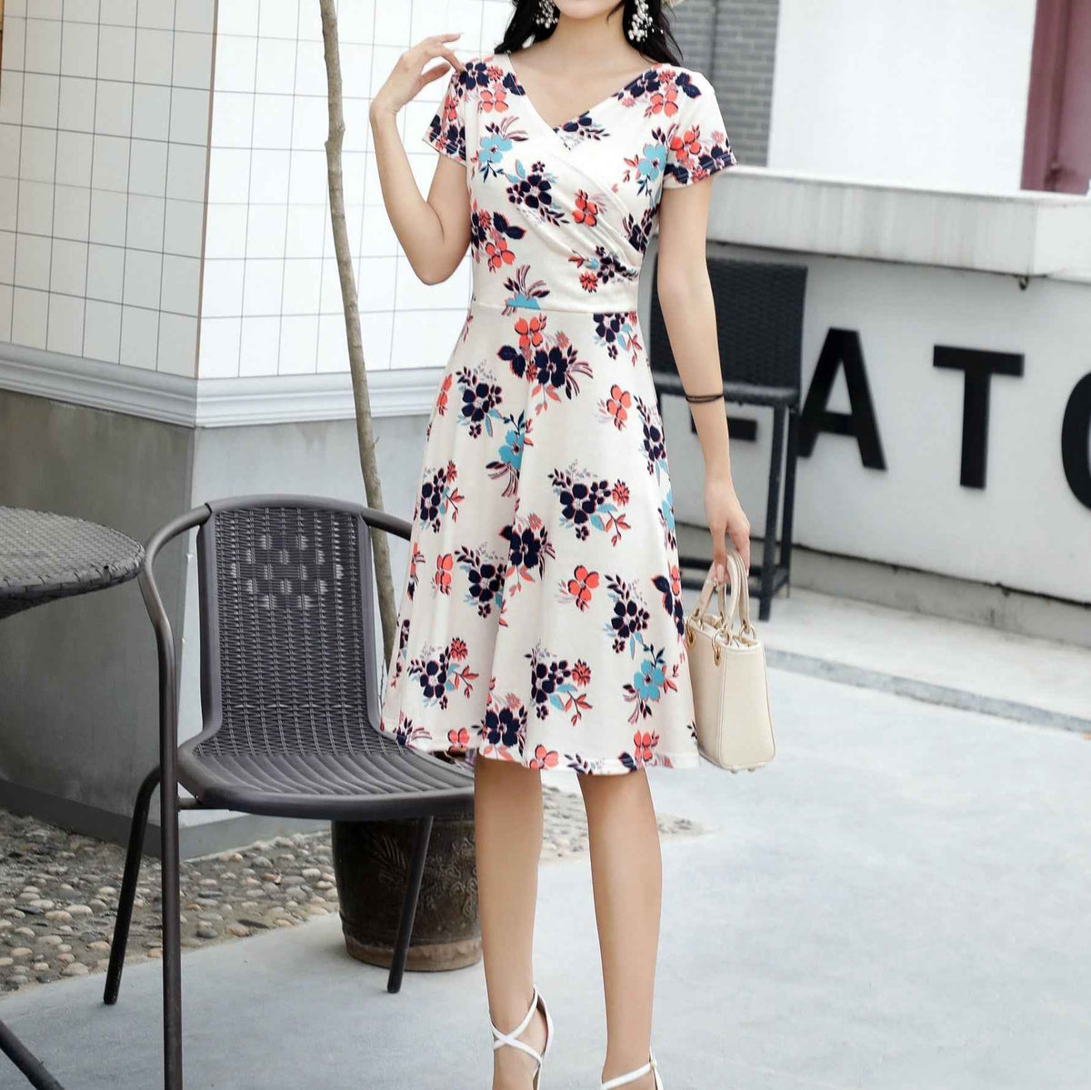 Digital Printing Plus Size Women's Clothing Looks Thin