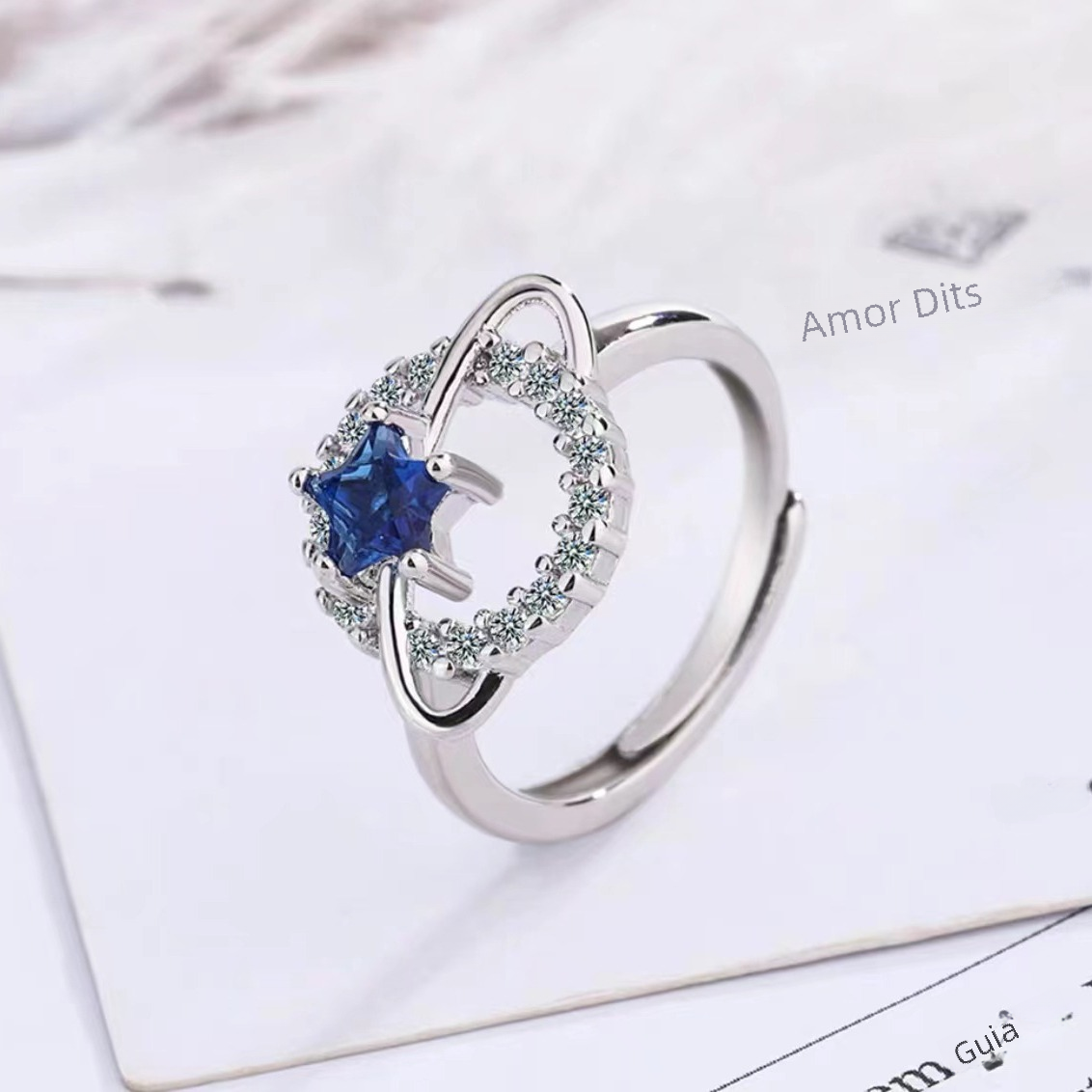 Vintage Saturn Ring - Amaryllisstores