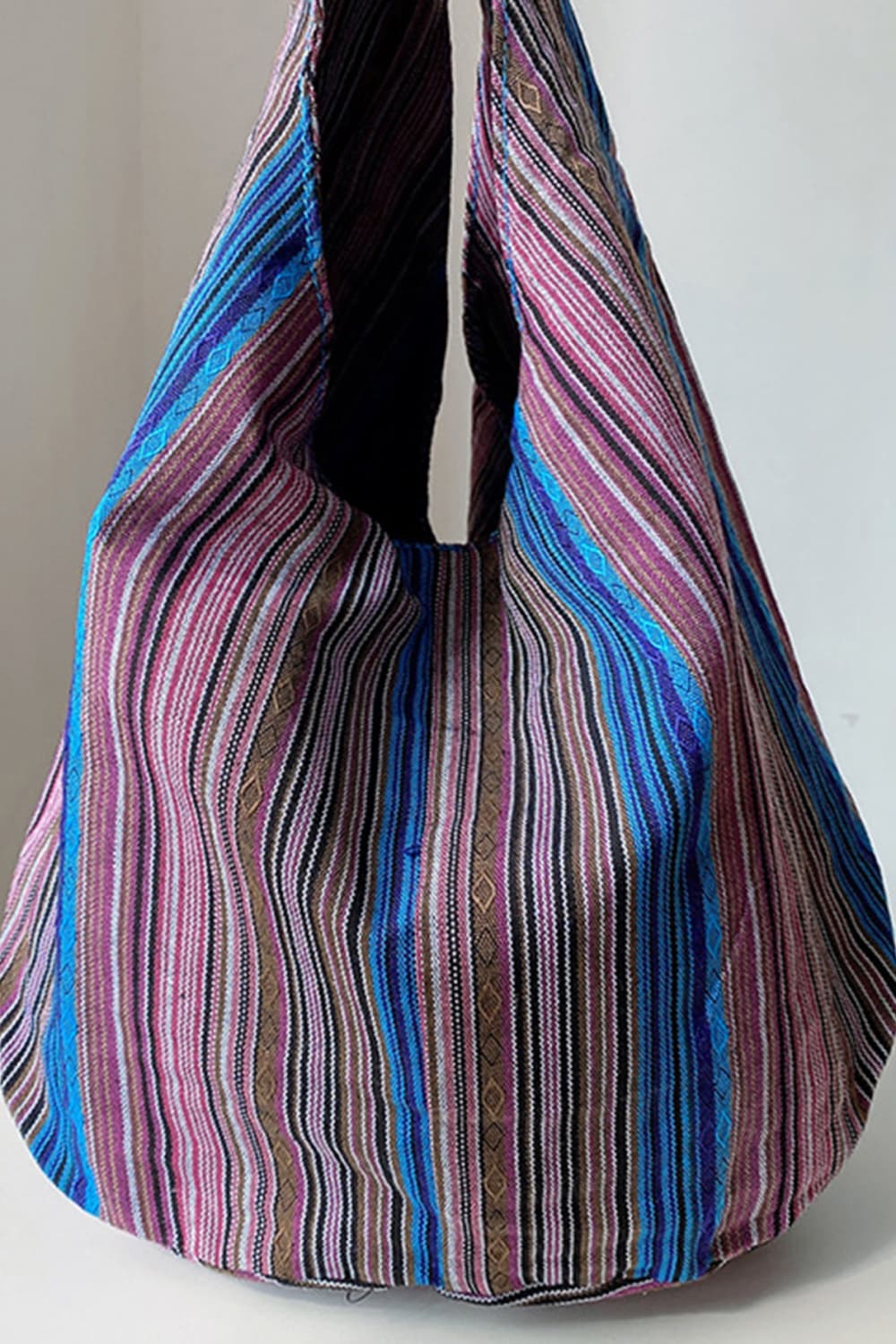 Large Canvas Crossbody Bag. Large Canvas Crossbody Bag