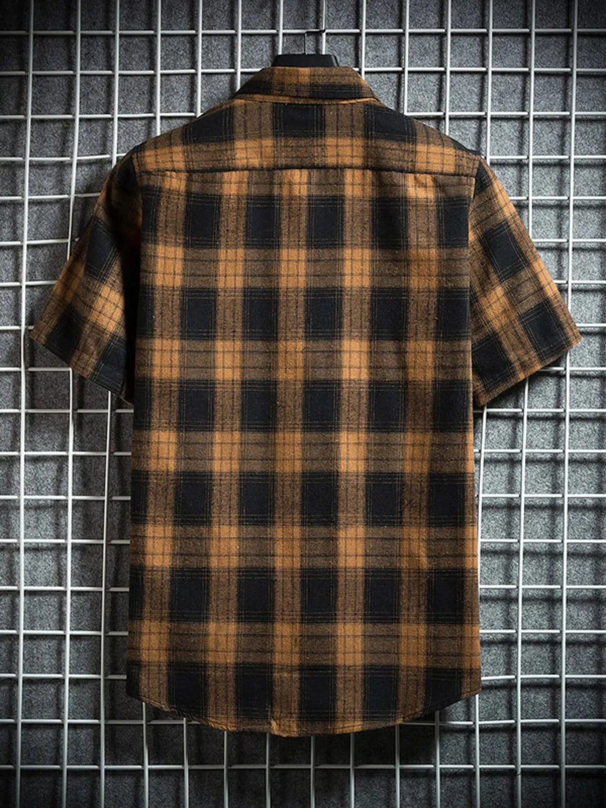 Men's Plus Size Plaid Button Up Short-Sleeve Shirt