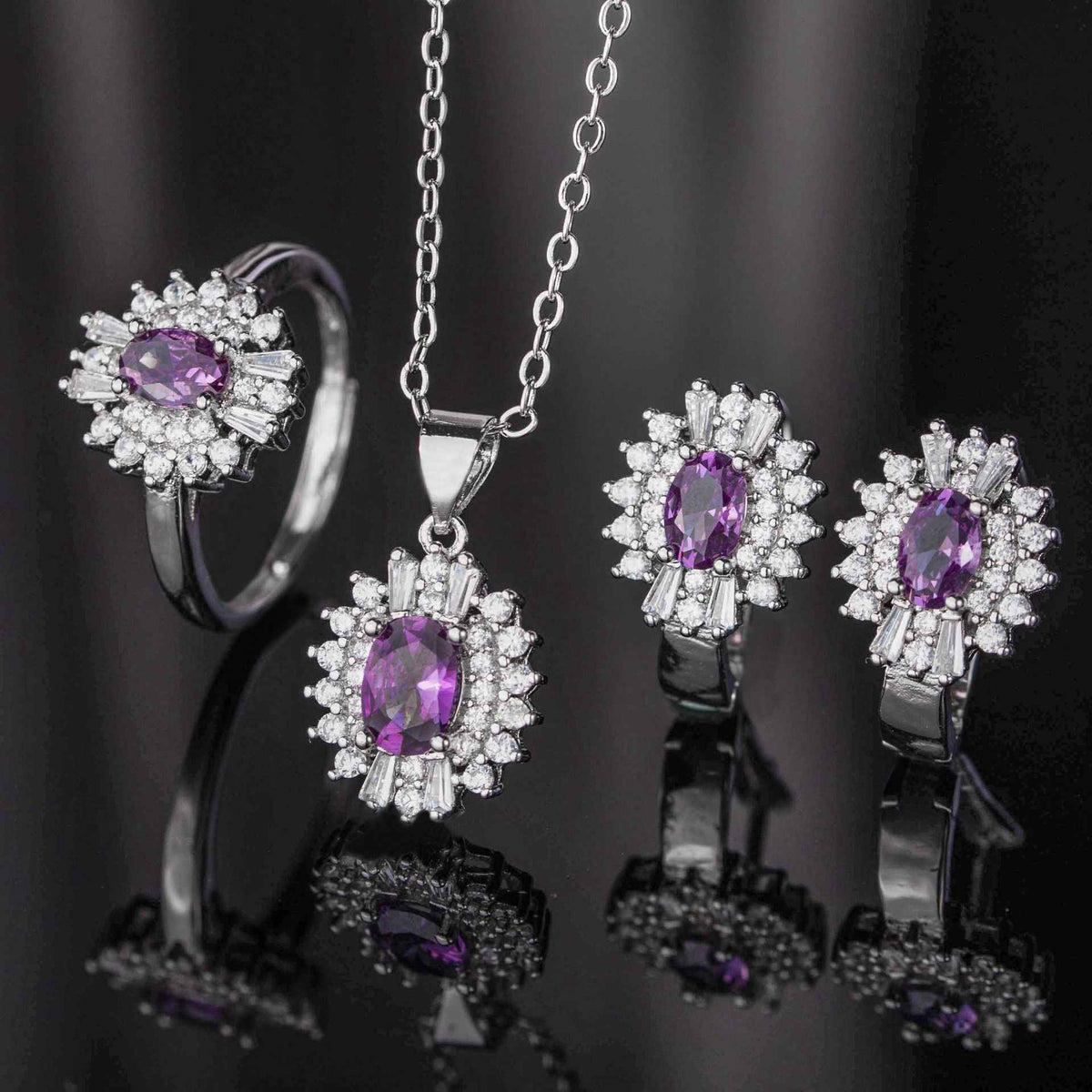 Shake Tone Live Hot Sale Set Full Diamond Color Treasure Necklace Set Simulation Ruby Rings Earrings Pendant Three-Piece Set