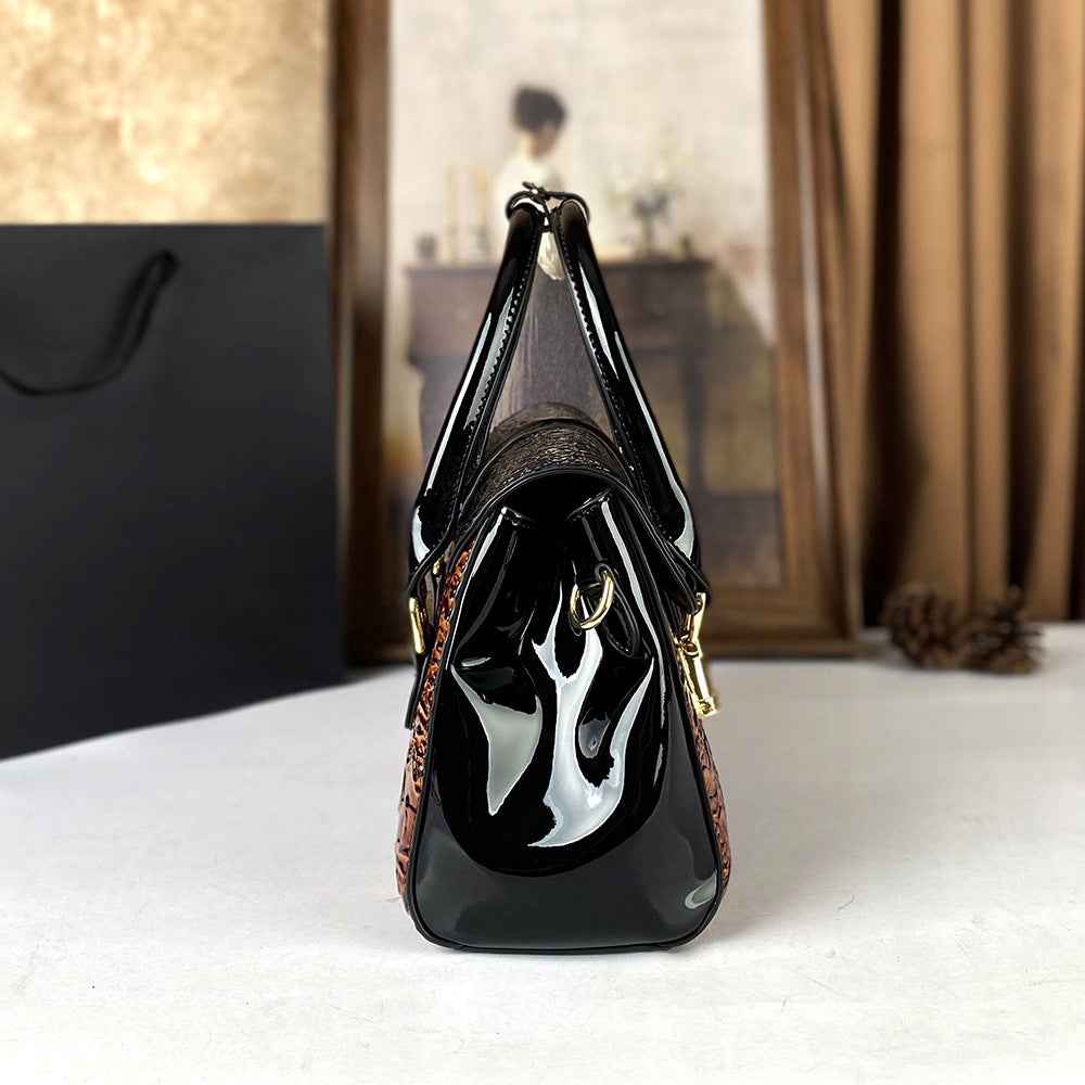 Retro Elegant Versatile Shoulder Bag