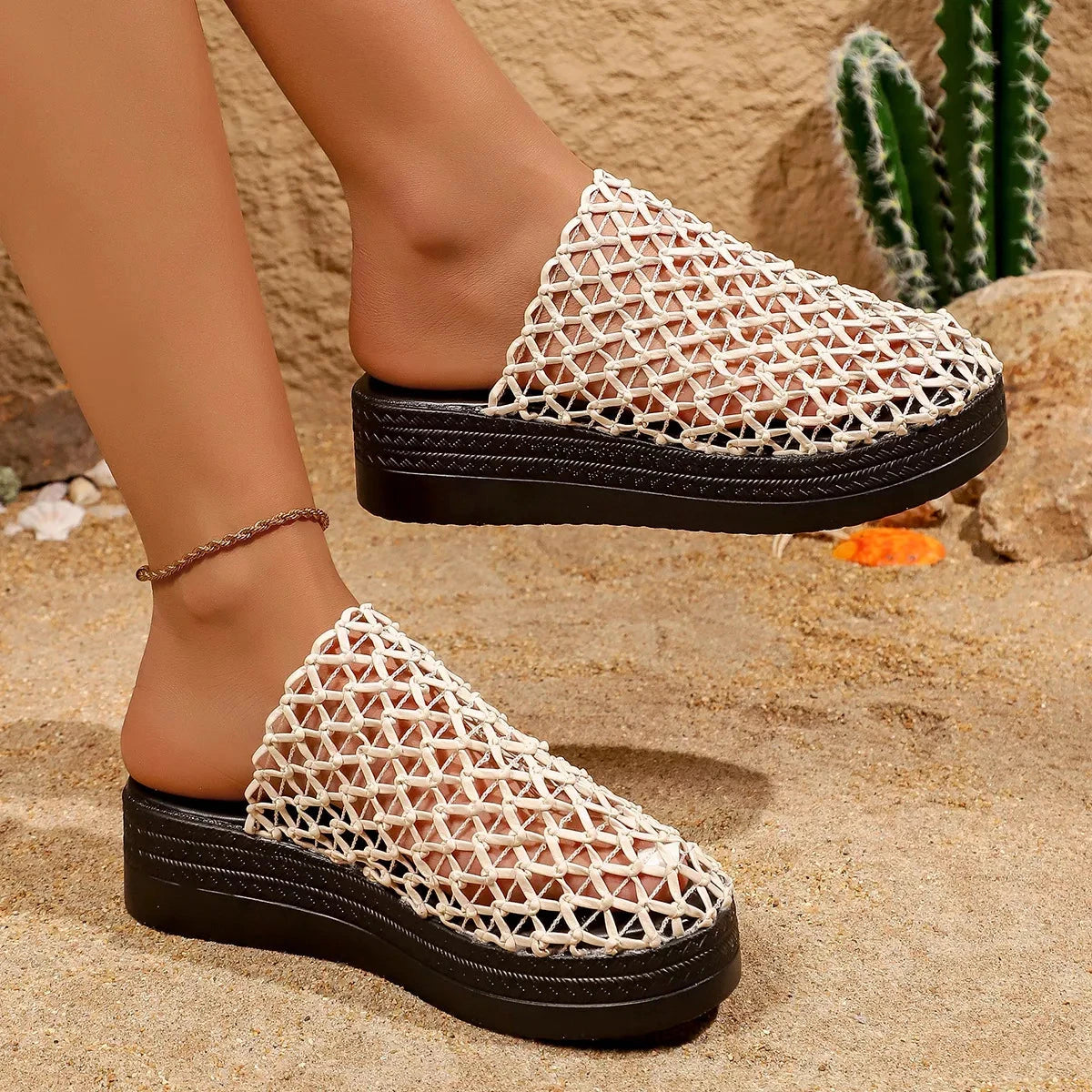 Woven Design Platform Sandals