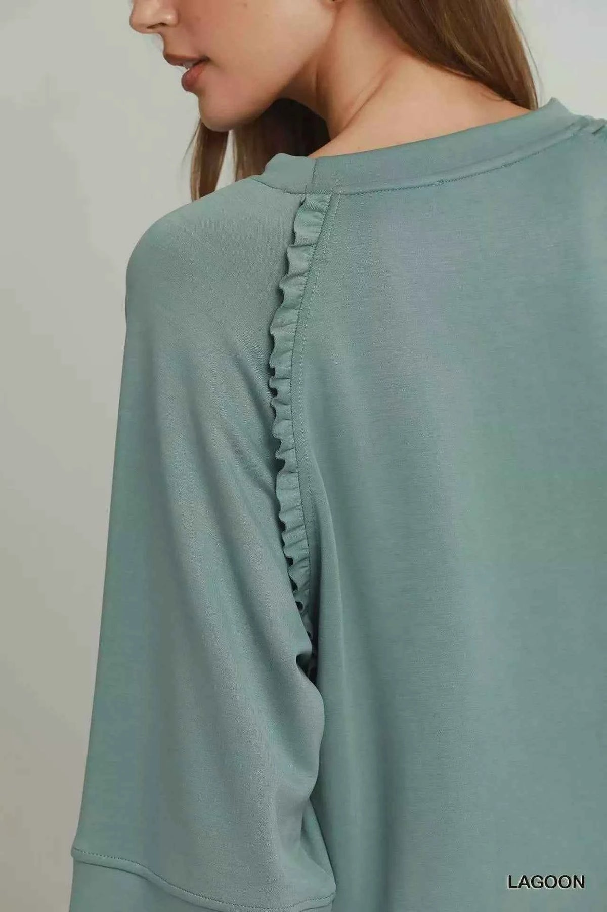 Umgee Ruffle Trim 3/4 Raglan Sleeve Top