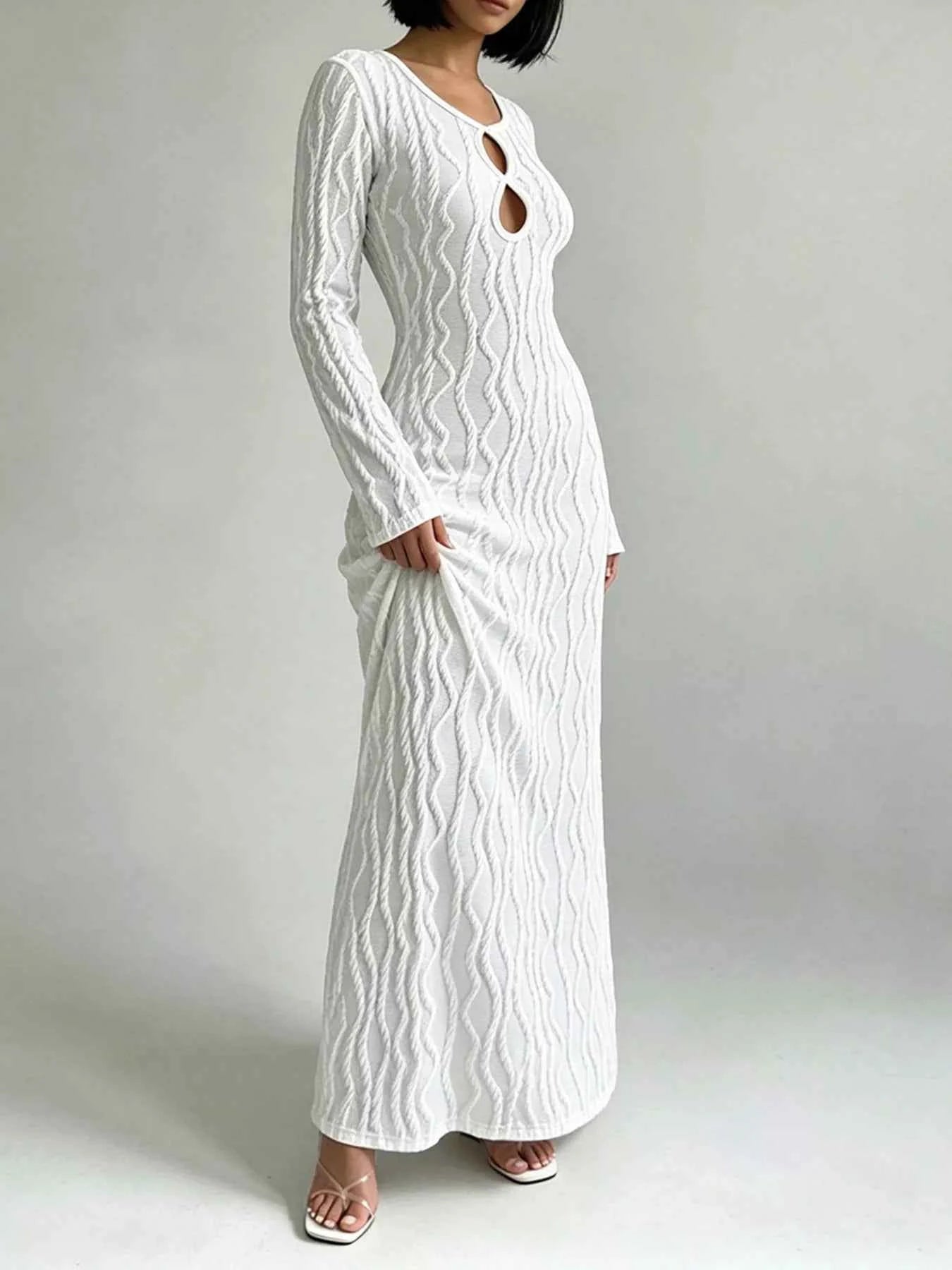 Textured Cut-Out Long Sleeve Maxi Dress