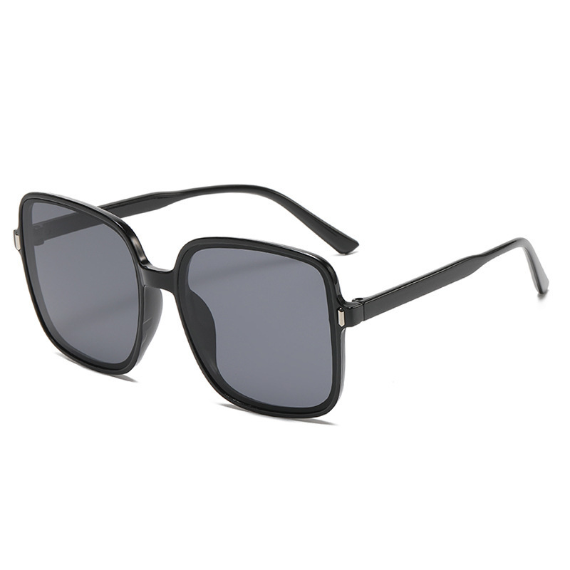 Experience Style and Protection with Gradient Color UV Protection Sunglasses - Amaryllisstores
