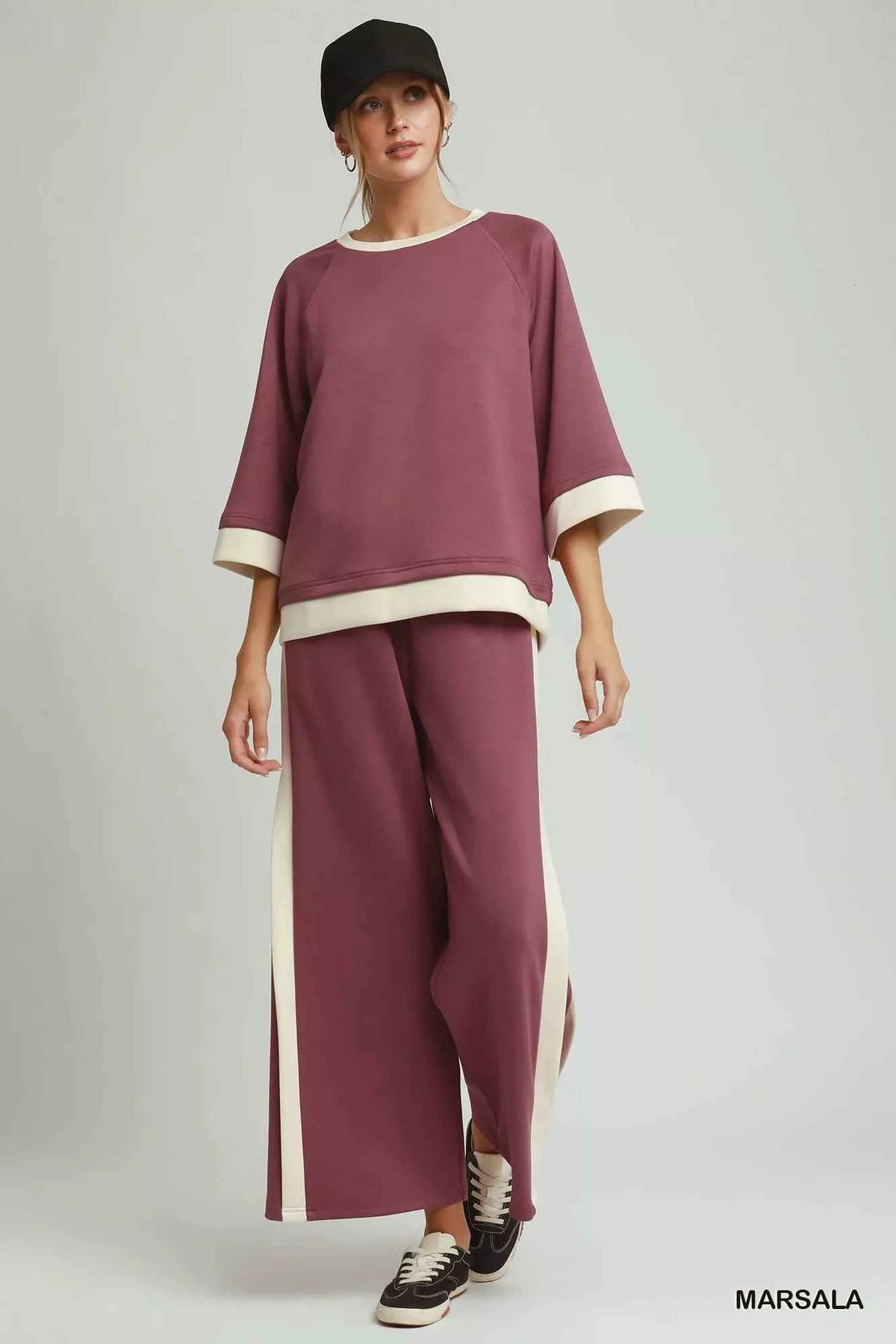 Umgee Colorblock Crewneck Raglan Sleeve Top