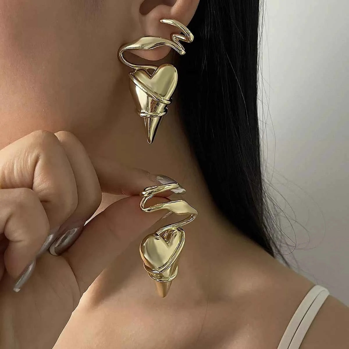 Heart-Shaped Twisted Wire Earrings