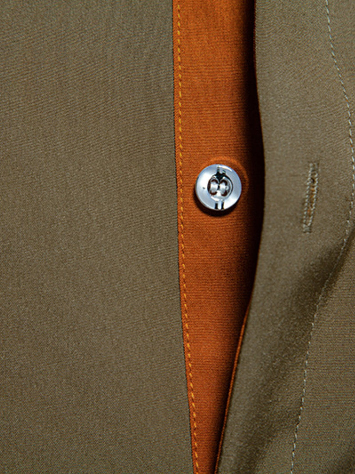 Men's Contrast Trim Button-Down Shirt