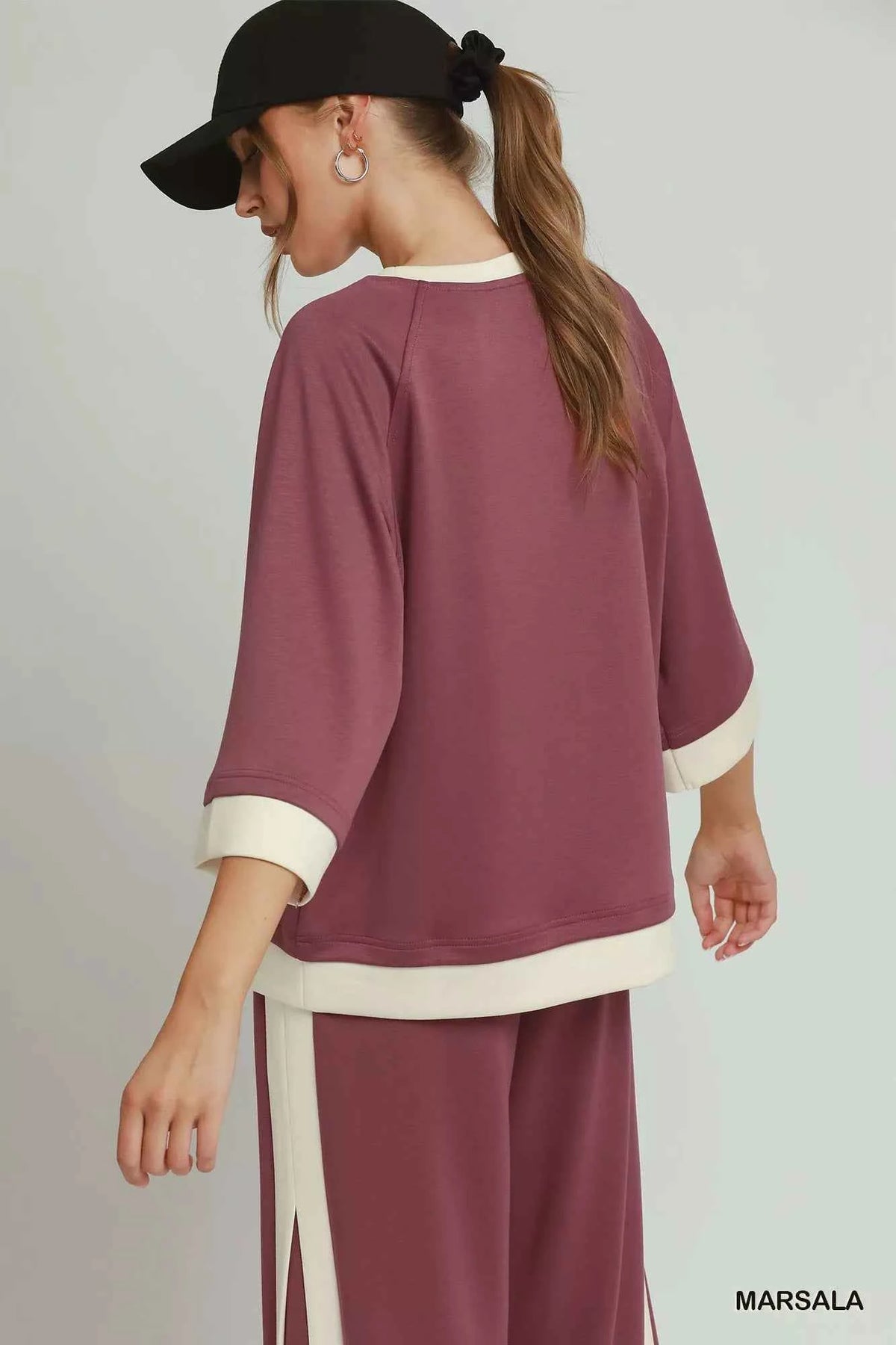 Umgee Colorblock Crewneck Raglan Sleeve Top