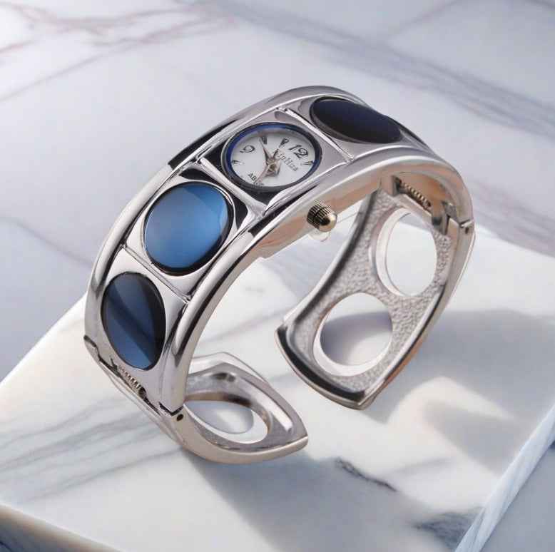 Glass-embedded Bracelet Women's Quartz Watch
